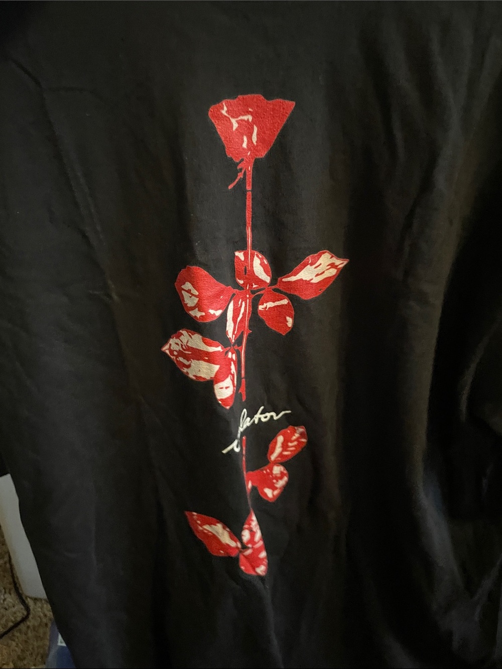 Black Women's Graphic Tee with Red Rose Print